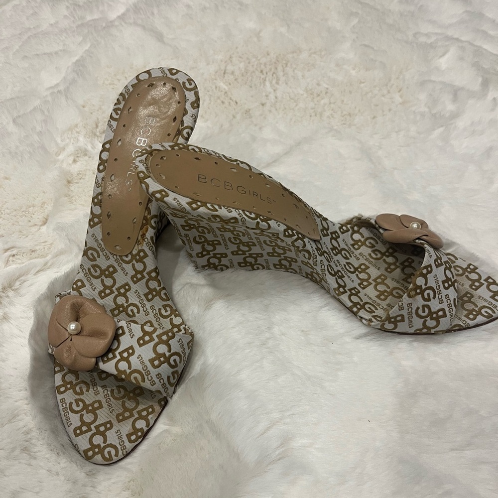 BCBG heels